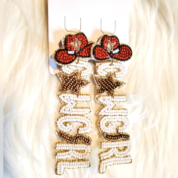 NEW Western Cream White Beaded Cowgirl Earrings Star and Hat detail - Picture 2 of 5